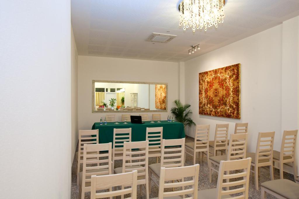 Hotel Ristorante Cesare Savignano sul Rubicone Luaran gambar